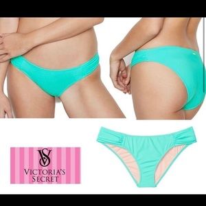 🌞 Sale 3 for $15 
 Sale Victoria’s Secret bikini/ woman’s size S/ new no tags
